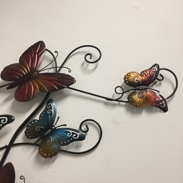 Dekorácia na stenu motýlí hejno 38×74×3cm