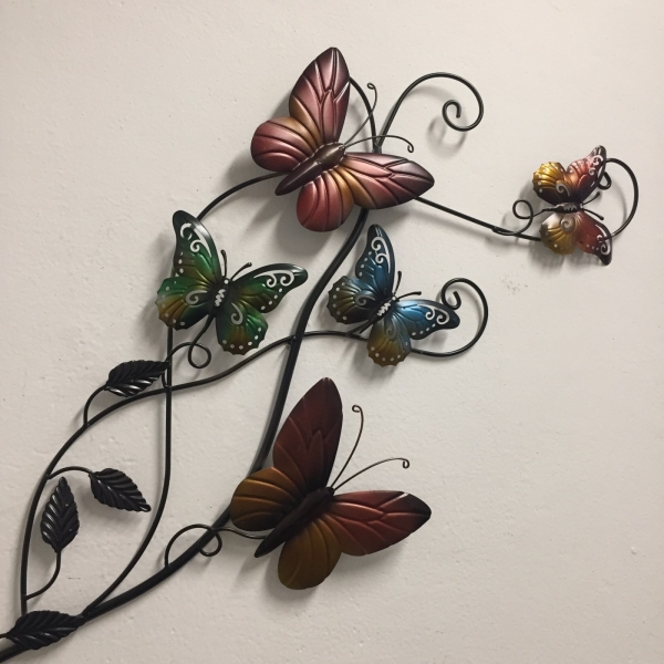 Dekorácia na stenu motýlí hejno 38×74×3cm