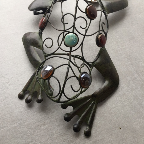 Dekorácia na stenu žaba 38x20x8cm