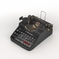 Dekorácia písací stroj 8x8x14cm