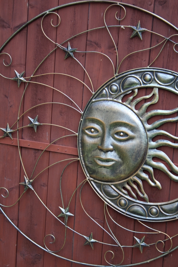 Dekorácia slnko na stenu 90cm pravé