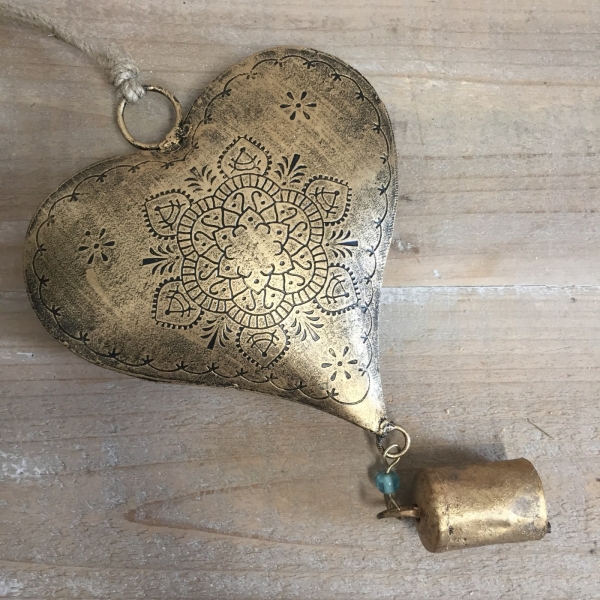 Dekorácia srdca so zvončekom 40cm