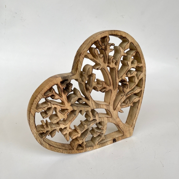 Dekorácia srdca z mangánového dreva 12x15cm