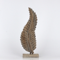 Dekorácia z prírodného dreva list 38cm