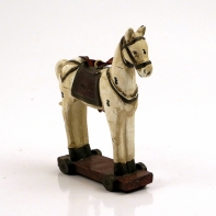 Dekorácia záves - koník retro 8,5x3x9,2cm