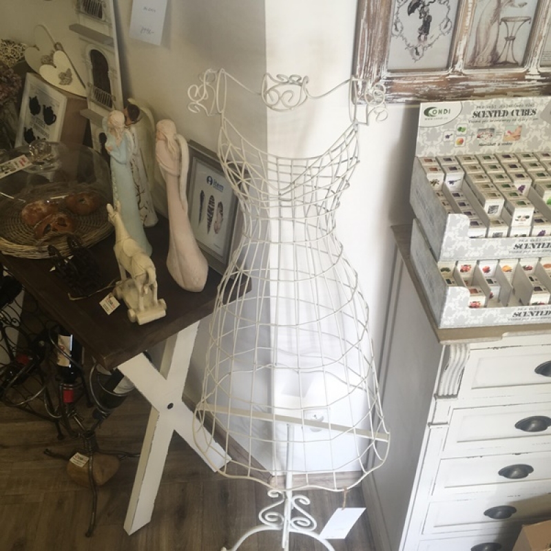 Dekoračné krajčírska panna kovová 89cm