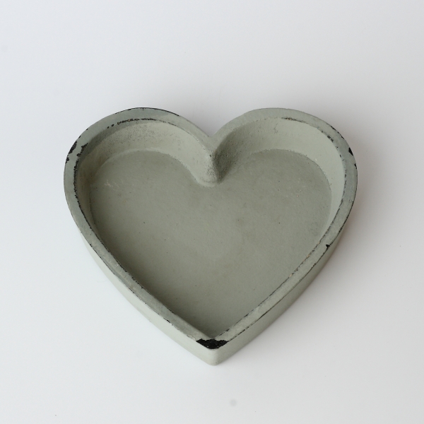 Dekoračné podnos sivé srdce 17x17cm
