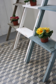 Dekoratívne rebrík / stojan na kvety biely 120 cm