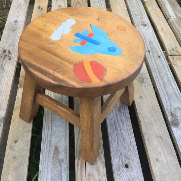 Detská stolička vesmírna raketa