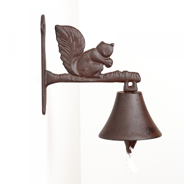 Domový zvonček liatina veverička 22x22cm