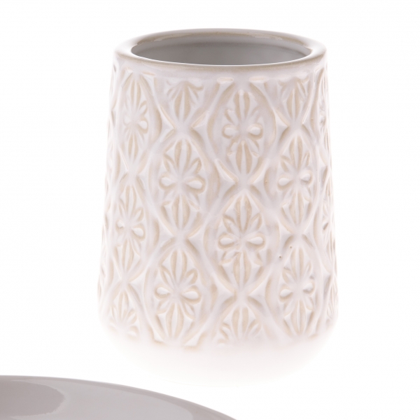 Doplnky do kúpeľne s ornamentmi