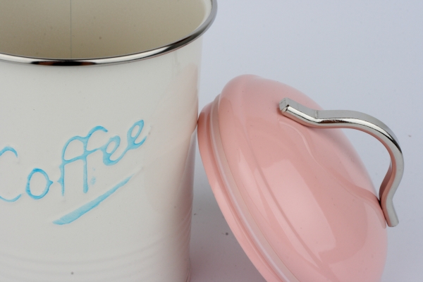 Dóza na kávu s ružovým vrchnákom 16x11cm