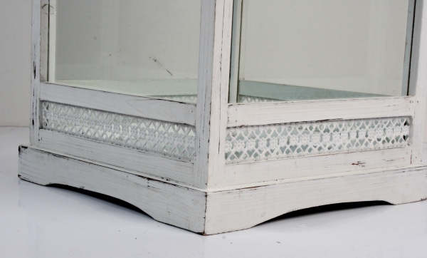 Drevená biela lampáš s patinou 65cm