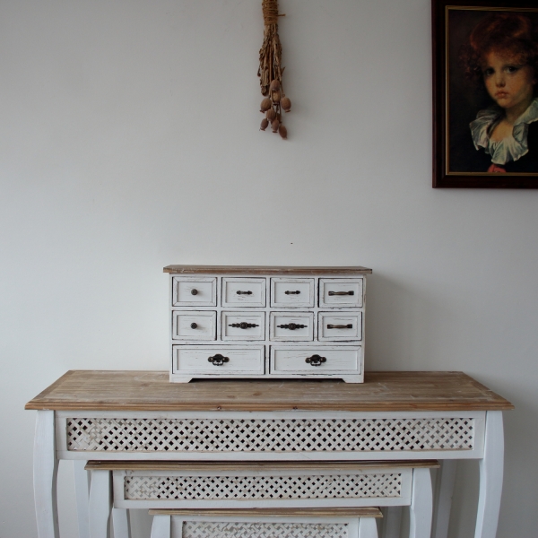 Drevená komoda na stolik biela