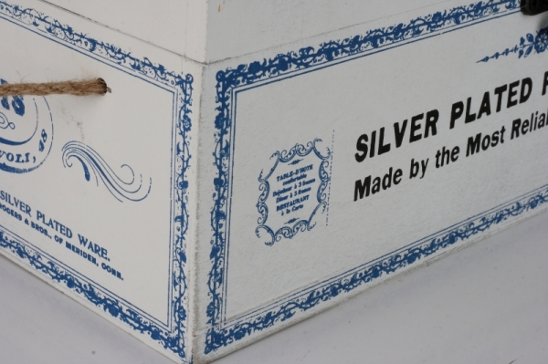 Drevená krabica na príbory 30x20x12cm