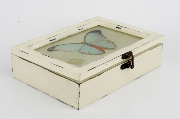 Drevená krabička s motýľom 23x17,5x6cm
