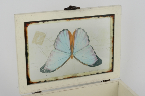 Drevená krabička s motýľom 23x17,5x6cm