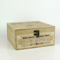 Drevená lekárnička Pharmacie 20x20x9,5cm
