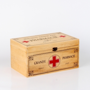 Dřevěná lékárnička Pharmacie 29x18x14,5cm