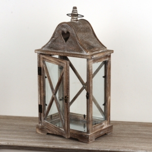 Drevená lampáš so srdcom 52cm