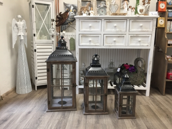 Drevená lucerna stredná 58cm