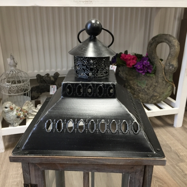 Drevená lucerna stredná 58cm