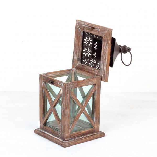 Drevená lucerna tmavá s kovovou strieškou 36cm