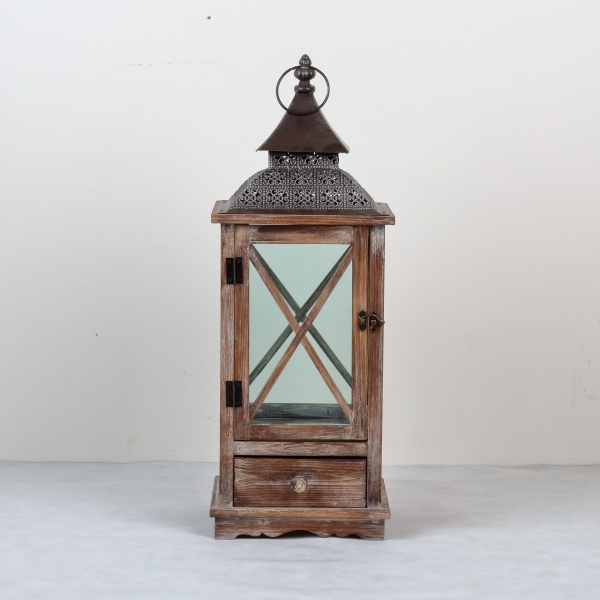 Drevená lucerna tmavá s kovovou strieškou 64cm