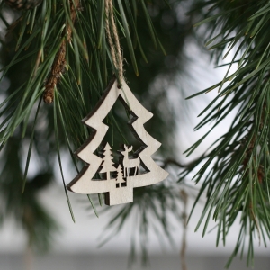 Drevená ozdoba na stromček strom s lesom 6cm (sada 6ks)