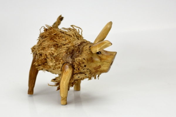 Drevená socha prasiatko Pepík