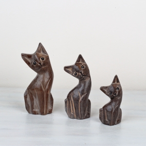 Drevená soška mačka hnedá 15/13/10cm  (sada 3ks)