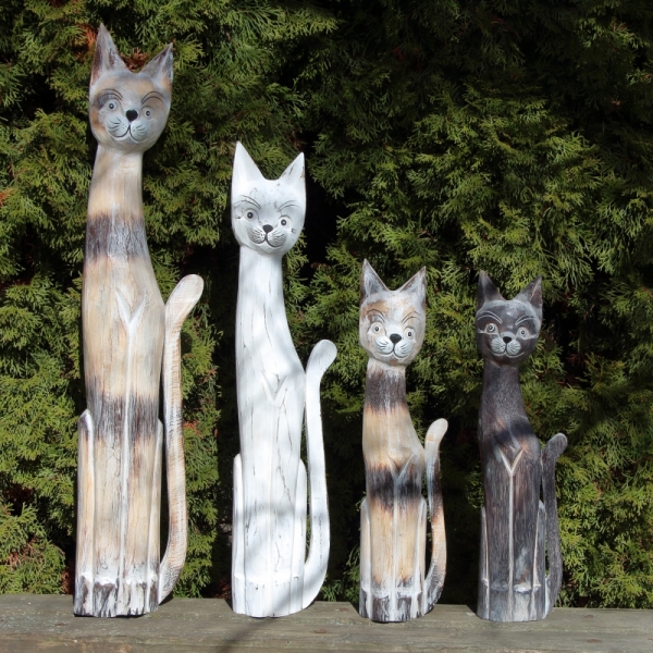 Drevená soška mačka mourovaná 100cm