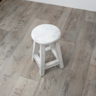 Drevená stolička 40cm