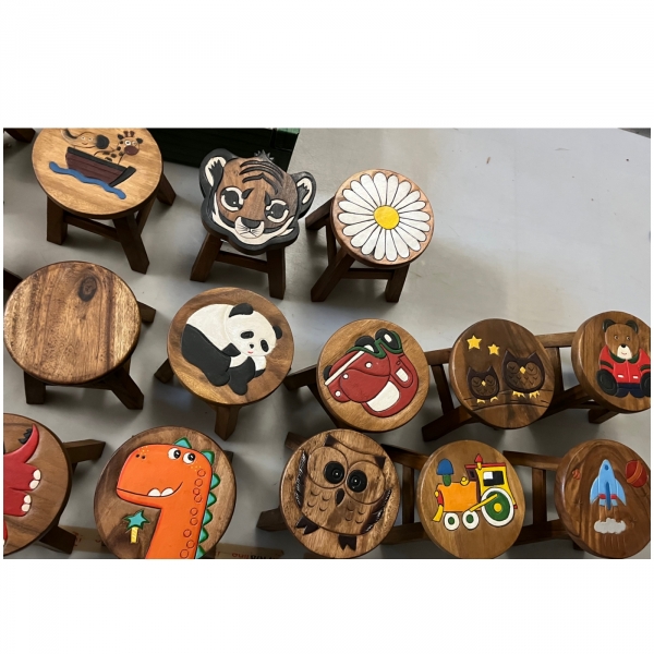 Drevená stolička okrúhla Elephant Kiddo