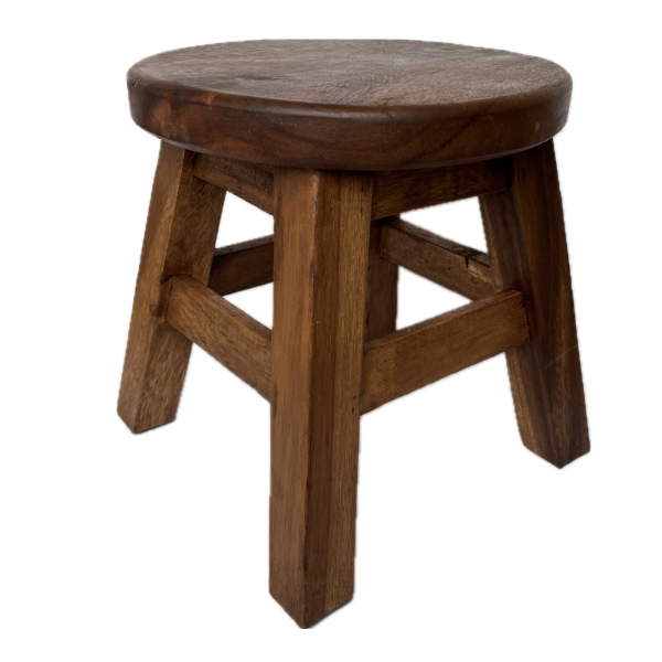 Drevená stolička na kvetiny