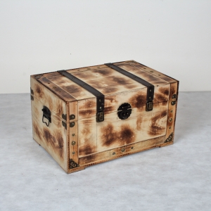 Drevená truhla 45x29,5x26cm