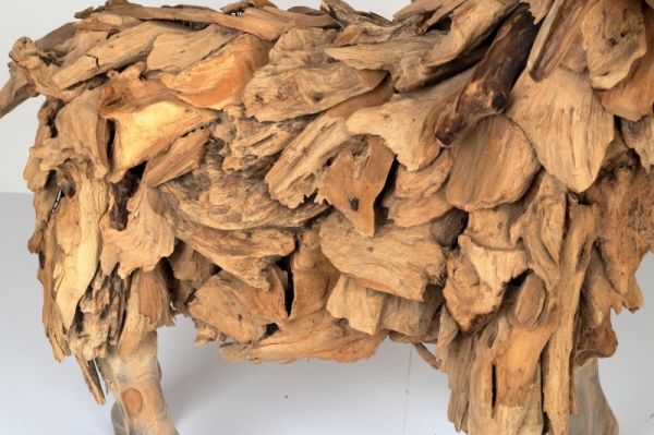 Drevená záhradná dekorácia baran 81x66x25cm 12kg