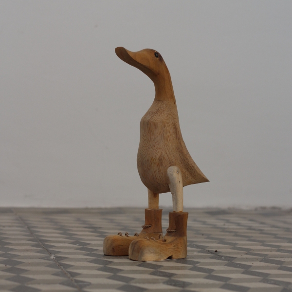 Drevená záhradná dekorácie kačica hladká 25cm