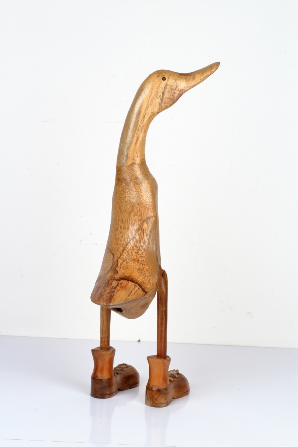 Drevená záhradná dekorácia kačica veľká lakovaná 64cm