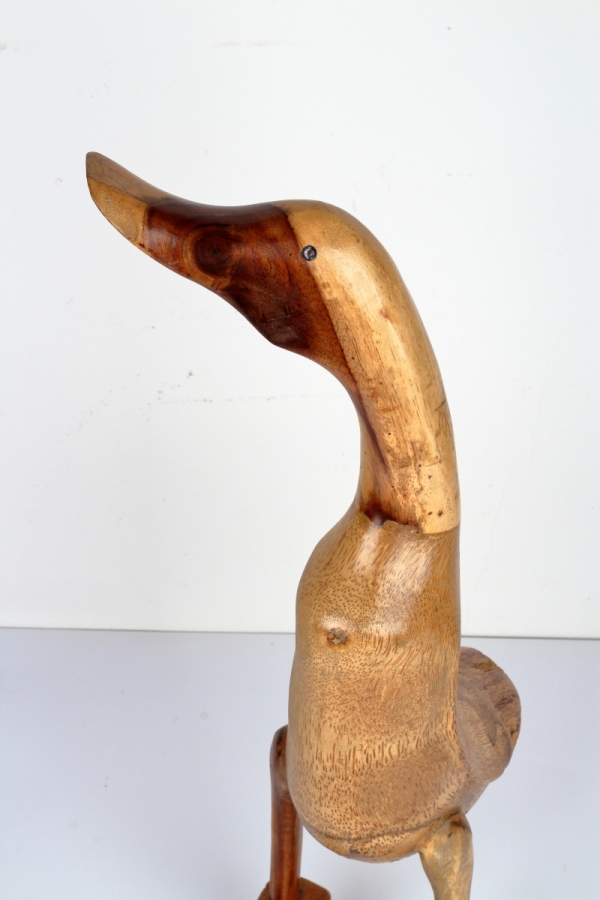 Drevená záhradná dekorácia kačica veľká lakovaná 64cm