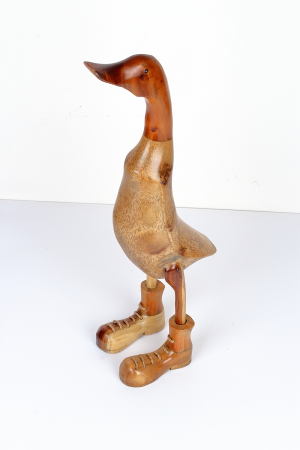 Drevená záhradná dekorácia kačica veľká lakovaná 65cm