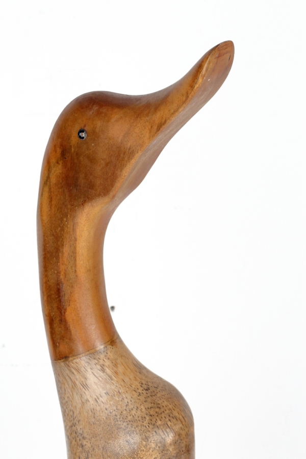 Drevená záhradná dekorácia kačica veľká lakovaná 68cm