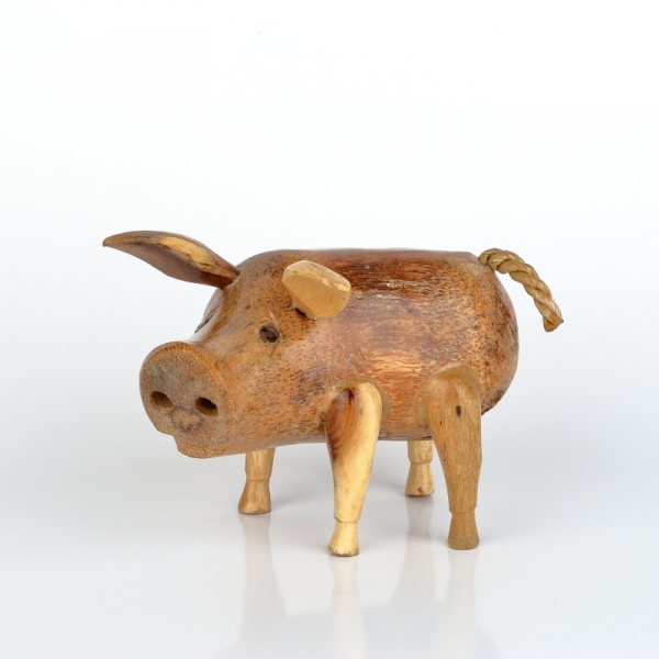 Drevená záhradná dekorácia prasa holé lakované 16x12cm