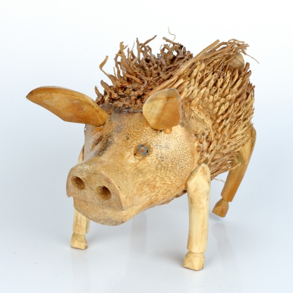 Drevená záhradné dekorácie prasa strapaté 20x13,5cm