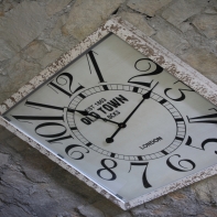 Drevené nástenné hodiny OLD TOWN 60x60cm