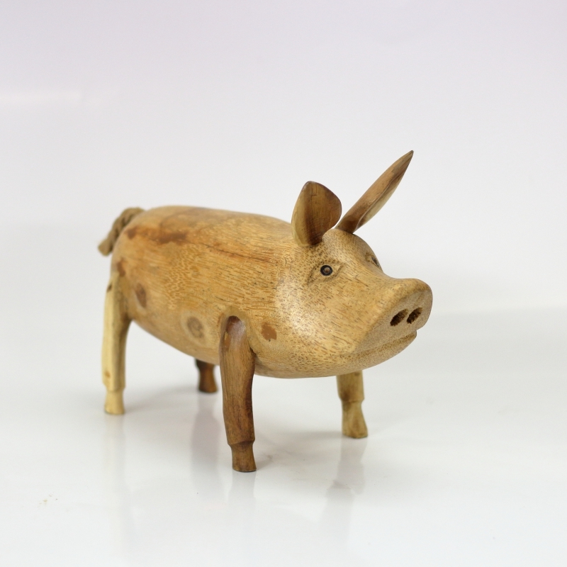 Drevené sochy do záhrady