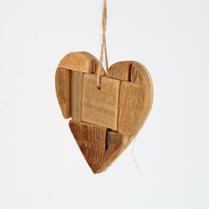 Drevené srdiečko 9x9cm