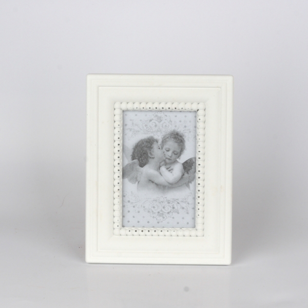 Drevený biely fotorámček so zdobením 22,5x17,5cm 