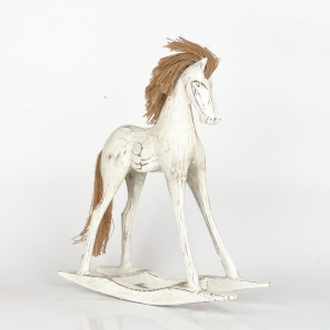 Drevený biely hojdací kôň 30cm