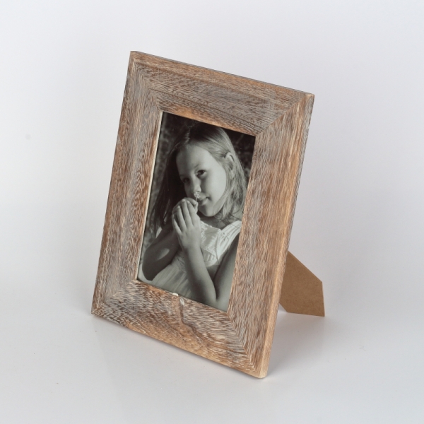 Drevený fotorám prírodný s patinou 21,5x27cm